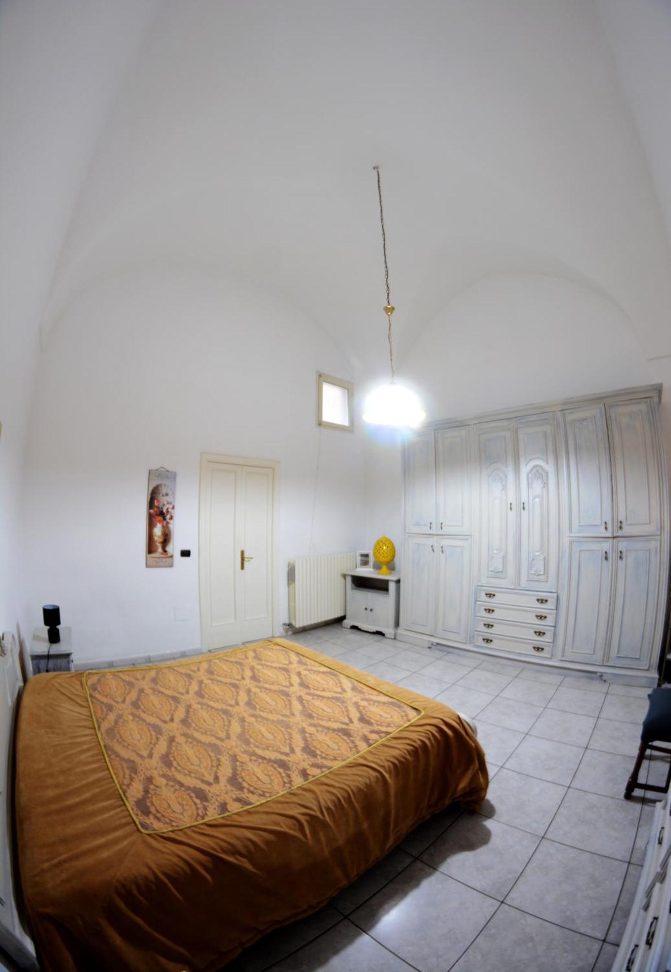 Origini - Apartment With Private Garden Лечче Экстерьер фото